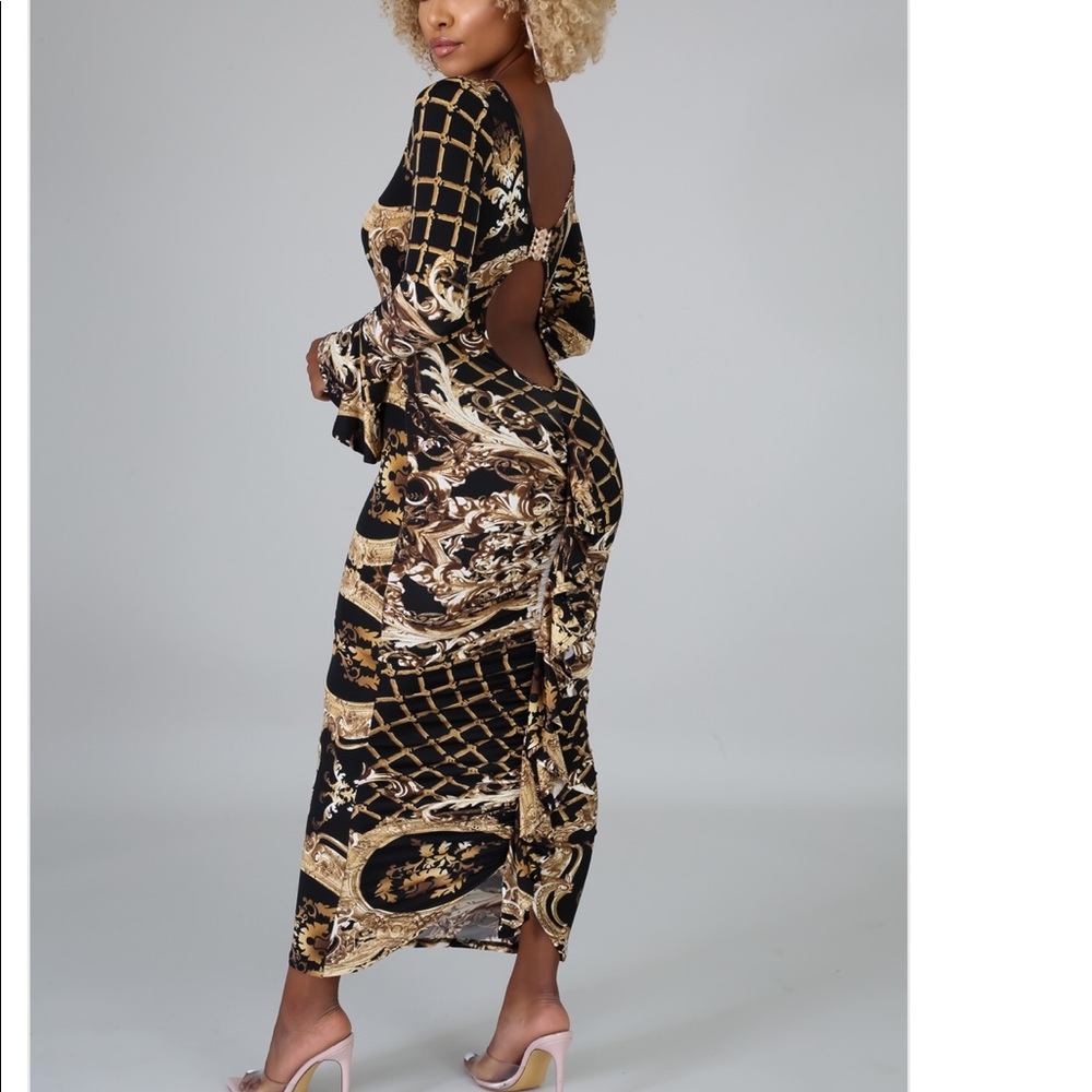 Dress - Picture 3 of 3